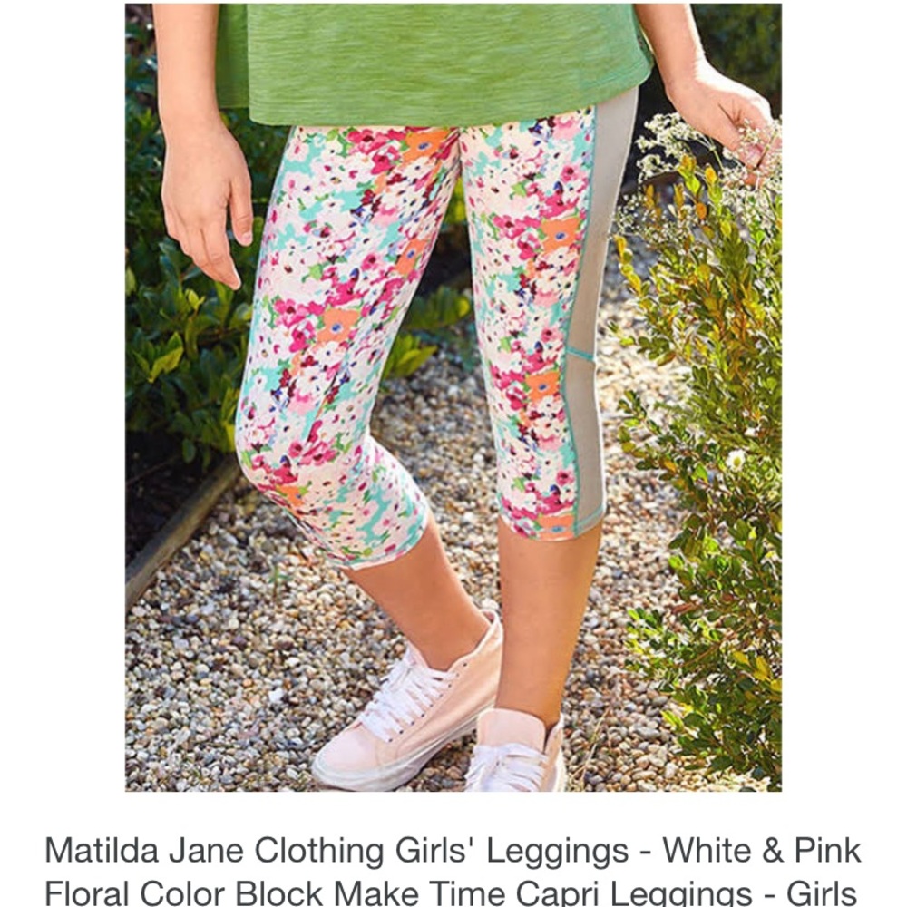 NWT Matilda Jane super cute and soft leggings👍🏻